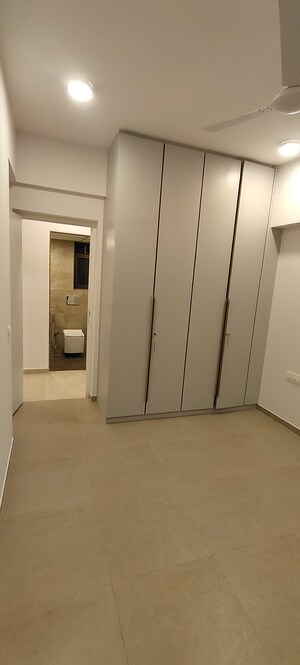 Master Bedroom in 3 BHK Apartment at Kanakia Silicon Valley, Powai – for Rent