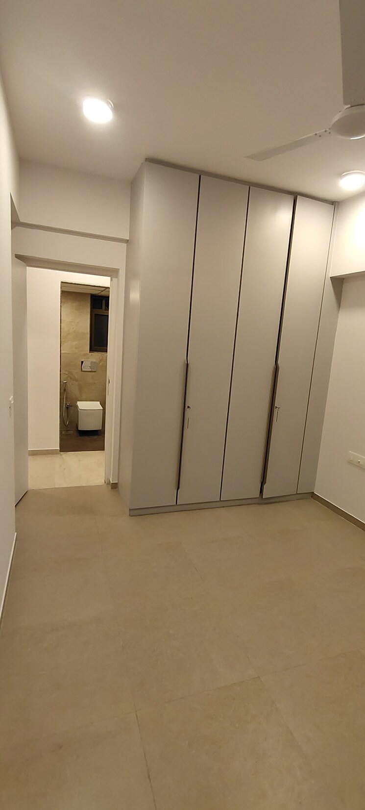 Master Bedroom, kanakia-silicon-valley 3 Bedroom 986 Sq.Ft. Apartment In Powai Mumbai 9460847