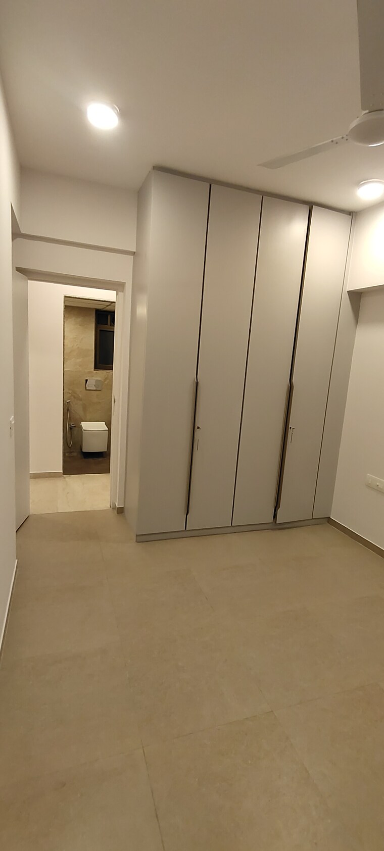 Master Bedroom, kanakia-silicon-valley 3 Bedroom 986 Sq.Ft. Apartment In Powai Mumbai 9460847