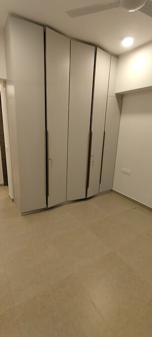 Master Bedroom in 3 BHK Apartment at Kanakia Silicon Valley, Powai – for Rent