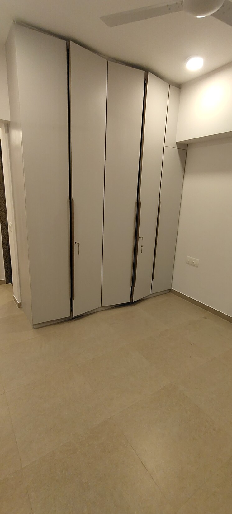 Master Bedroom, kanakia-silicon-valley 3 Bedroom 986 Sq.Ft. Apartment In Powai Mumbai 9460847