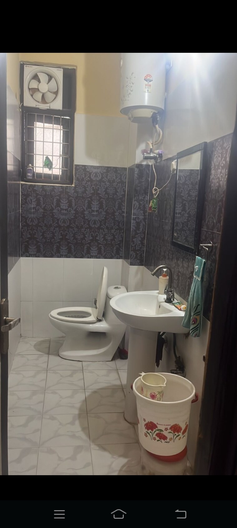 Bathroom, kanha-apartments-indirapuram 3 Bedroom 1600 Sq.Ft. Builder Floor In Shakti Khand 2 Ghaziabad 9460852