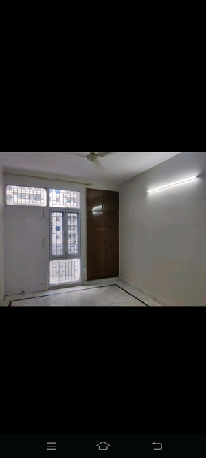 Room in 3 BHK Apartment at Ramprastha Platinum Height, Ramprastha Greens – for Sale