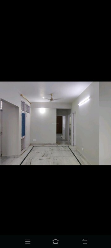 Room in 3 BHK Apartment at Ramprastha Platinum Height, Ramprastha Greens – for Sale