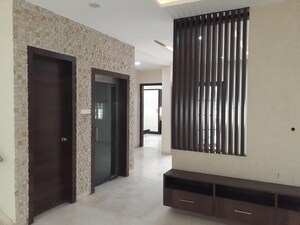 Room in 4 BHK Villa at Mayfair Villas Tellapur, Tellapur – for Rent