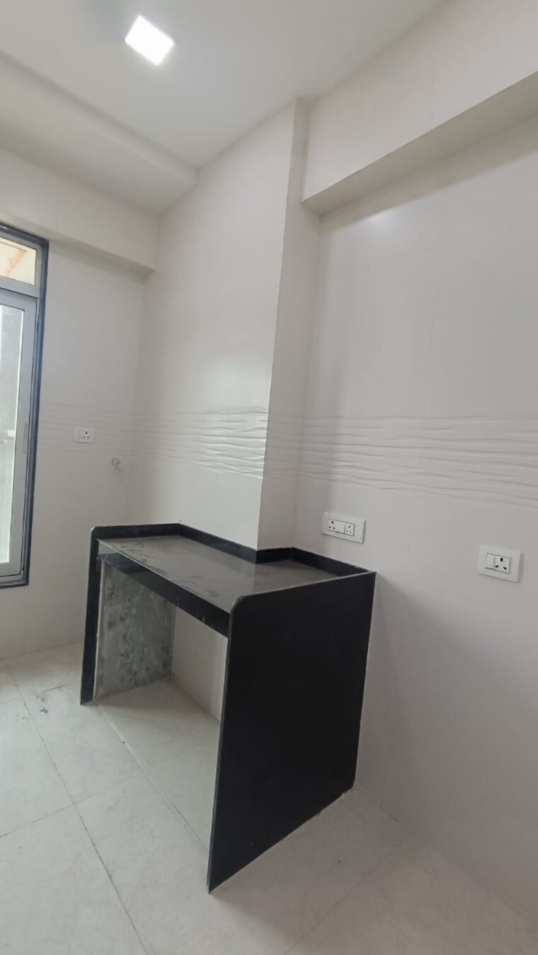 Team Area, goregaon west 2 Bedroom 796 Sq.Ft. Apartment In Goregaon West Mumbai 9460886