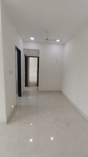 Room in 2 BHK Apartment at Goregaon West – for Rent