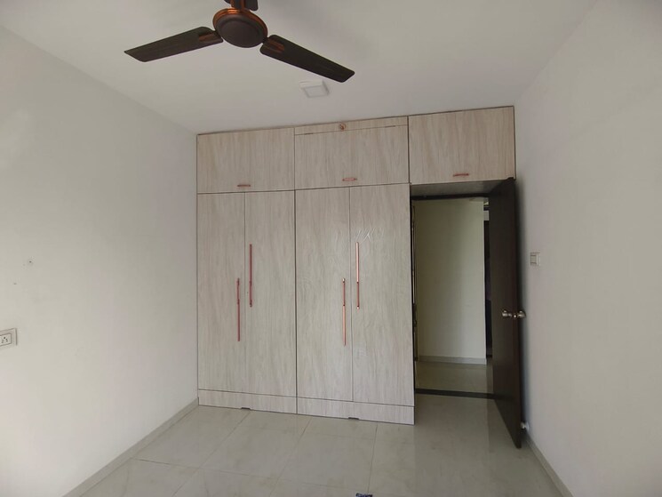 Room, goregaon west 1 Bedroom 482 Sq.Ft. Apartment In Goregaon West Mumbai 9460887