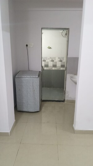 Bathroom in 1 BHK Apartment at Goregaon West – for Rent