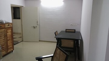 Furnished Amenities in 1 BHK Apartment at Goregaon West – for Rent