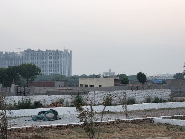 Exterior View, knowledge park v greater noida  300 Sq.Yd. Plot In Knowledge Park V Greater Noida Greater Noida 9460894