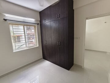 Room in 1 BHK Builder Floor at Yemalur – for Rent