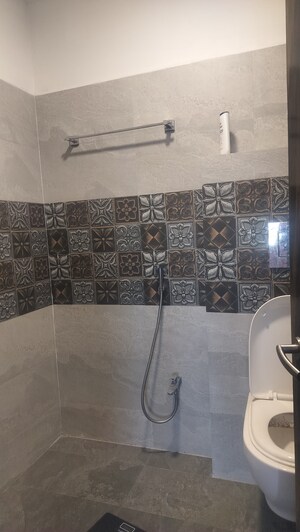 Bathroom in 5 BHK Independent House at Jubilee Hills – for Sale