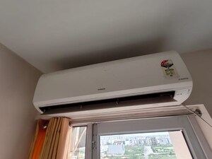 Furnished Amenities in 1 BHK Apartment at Wave Dream Homes, Wave City – for Rent