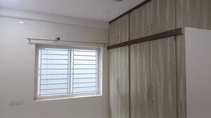 Room in 2.5 BHK Apartment at Manikonda – for Rent