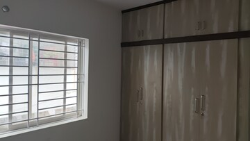 Room in 2.5 BHK Apartment at Manikonda – for Rent