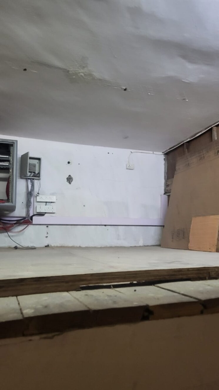 Bathroom, manoj-industrial-estate Commercial Office Space 600 Sq.Ft. In Wadala Mumbai 9460941