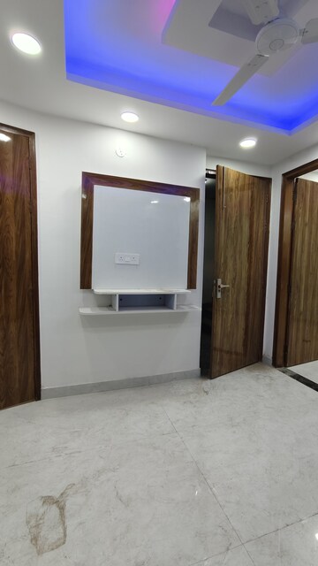 1.5 BHK Builder Floor For Rent in Govindpuri