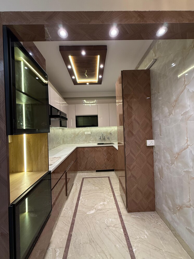 Kitchen, govindpuri 3 Bedroom 900 Sq.Ft. Builder Floor In Govindpuri Delhi 9460979