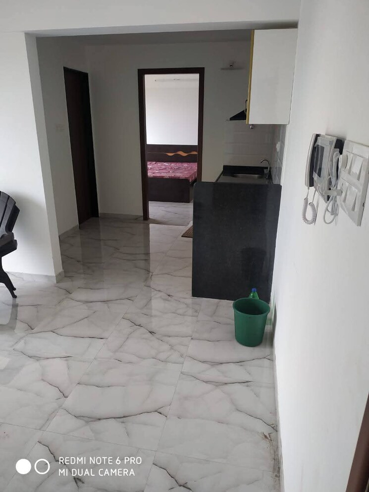 Room, vtp-one 1 Bedroom 415 Sq.Ft. Apartment In Kharadi Pune 9461006