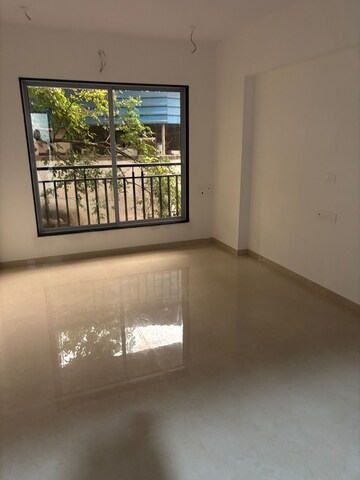 Room in 2 BHK Apartment at Vakratund Tower, Naupada – for Sale