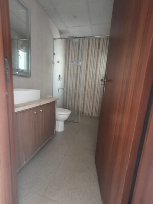 3.5 BHK Builder Floor For Rent in Central Park Flower Valley Aqua Front Towers, Sohna Sector 33