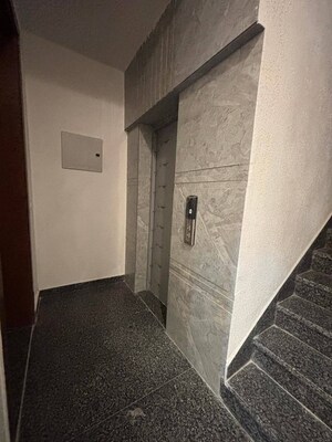 Bathroom in 3 BHK Builder Floor at Sector 21 – for Rent