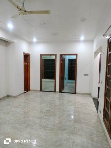 2 BHK Builder Floor For Rent in Gomti Nagar
