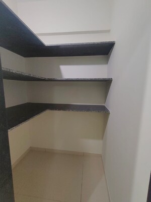 Furnished Amenities in 4 BHK Apartment at Thaltej Shilaj Road – for Rent