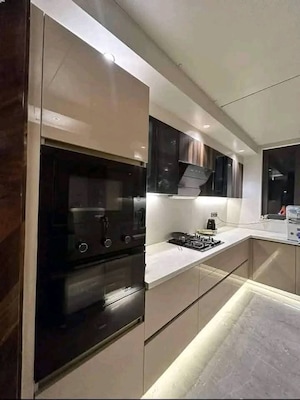 Kitchen in 3 BHK Builder Floor at Sector 48 – for Rent