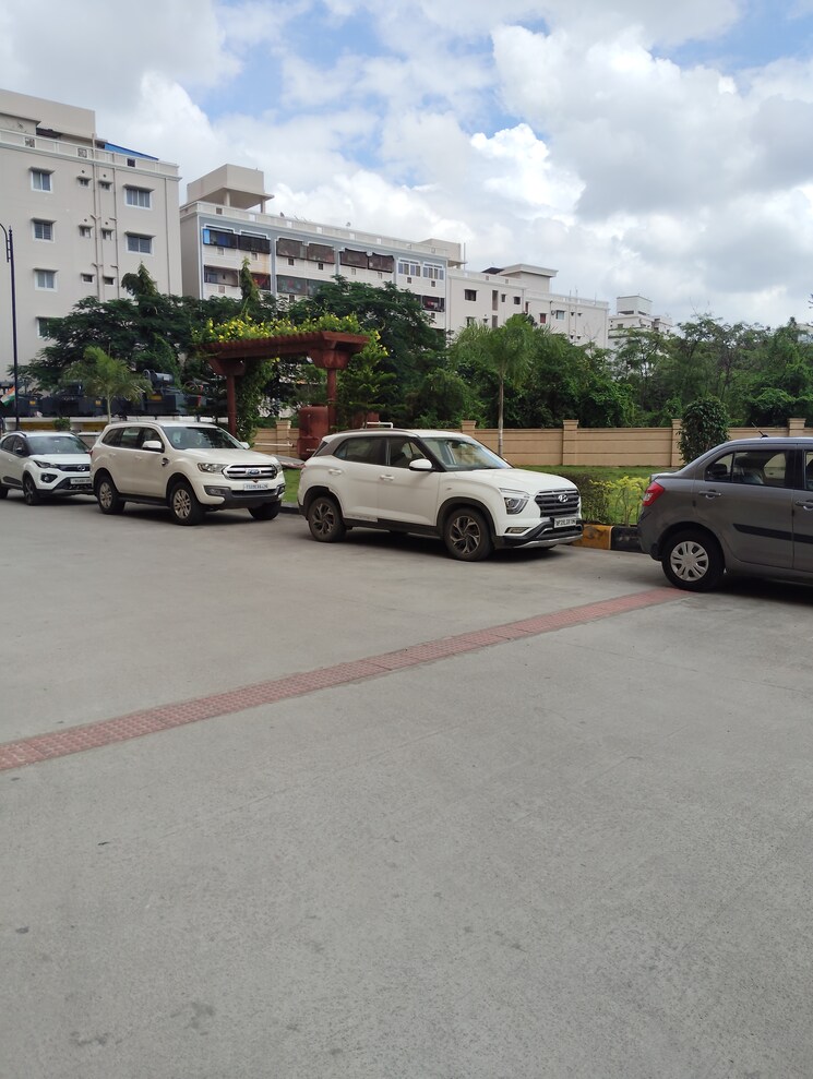  Parking, aditya-empress-towers 3 Bedroom 1990 Sq.Ft. Apartment In Shaikpet Hyderabad 9461069