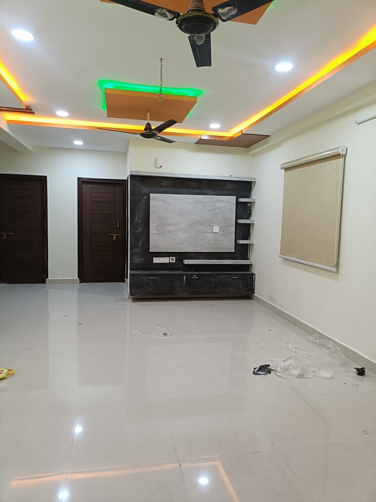 Room, sri-sai-ayyapa-sadan 2 Bedroom 1200 Sq.Ft. Apartment In Madhapur Hyderabad 9461072