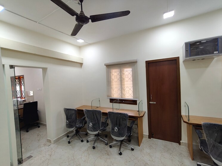 Team Area, ashok nagar Commercial Office Space in IT/SEZ 1000 Sq.Ft. In Ashok Nagar Chennai 9461085