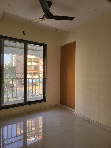 Room in 1 BHK Apartment at Terraform Everest Countryside Daffodil, Ghodbunder Road – for Rent