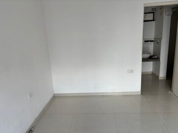 Room in 1 BHK Apartment at Rohan Abhilasha, Wagholi – for Rent