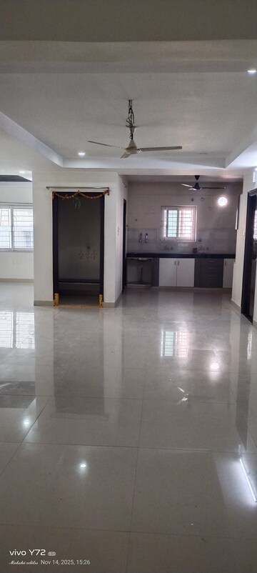 Room in 3 BHK Apartment at Pavani Laxmi Nivas, Madhapur – for Rent