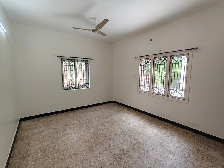 Room, nungambakkam 3 Bedroom 3000 Sq.Ft. Independent House In Nungambakkam Chennai 9461176