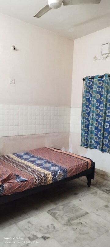 Bedroom in 1 RK Apartment at Pavani Laxmi Nivas, Madhapur – for Rent