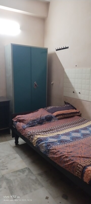 Bedroom in 1 RK Apartment at Pavani Laxmi Nivas, Madhapur – for Rent