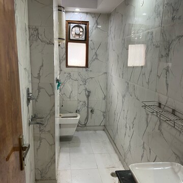 Bathroom in 3 BHK Apartment at Nishant Park, Sector 15 Dwarka – for Sale