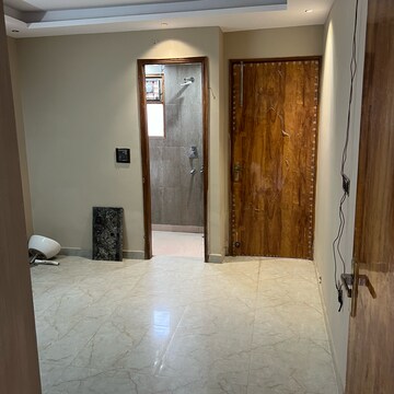 Room in 3 BHK Apartment at Nishant Park, Sector 15 Dwarka – for Sale