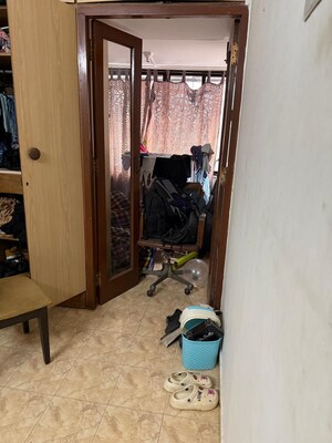 Gym in 2 BHK Apartment at Matunga West – for Rent