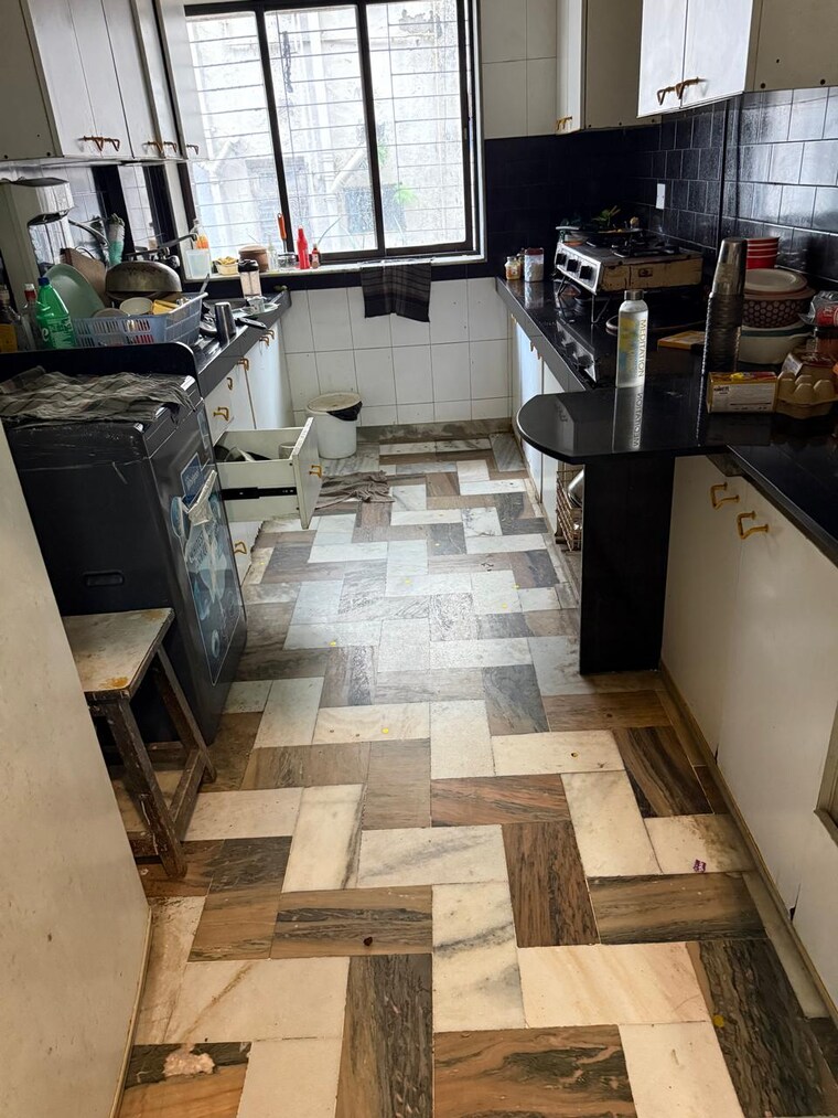 Kitchen, matunga west 2 Bedroom 800 Sq.Ft. Apartment In Matunga West Mumbai 9461207