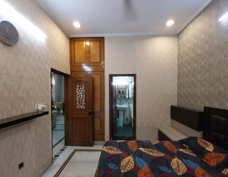Living Room, sector 31 3 Bedroom 2249 Sq.Ft. Builder Floor In Sector 31 Gurgaon 9461253