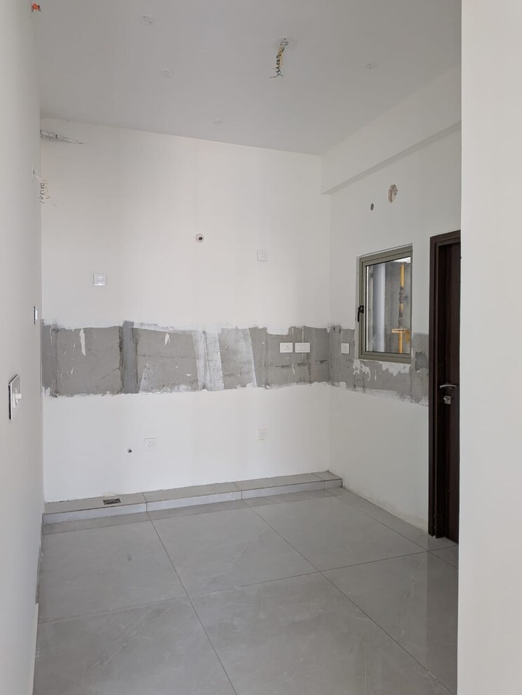 Bathroom, hallmark-treasor 3 Bedroom 2040 Sq.Ft. Apartment In Narsingi Hyderabad 9461247