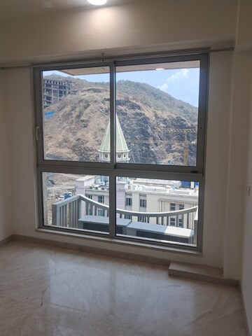 Room in 1 BHK Apartment at Hiranandani Zen Maple, Powai – for Rent