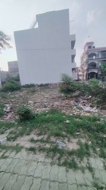  Plot For Rent in Gomti Nagar