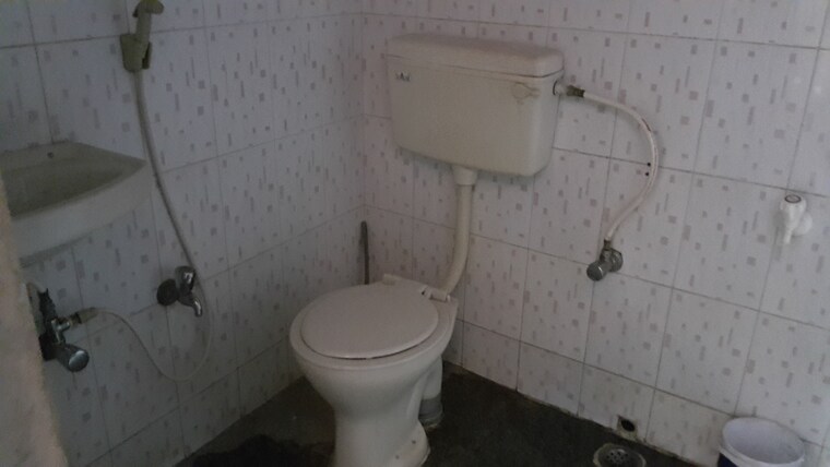 Bathroom, ganga nagar 1 Bedroom 730 Sq.Ft. Independent House In Ganga Nagar Bangalore 9461275