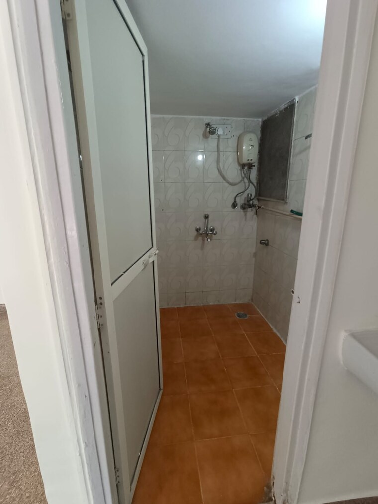 Bathroom, classic-view-apartments 1 Bedroom 420 Sq.Ft. Apartment In Dahisar West Mumbai 9461354