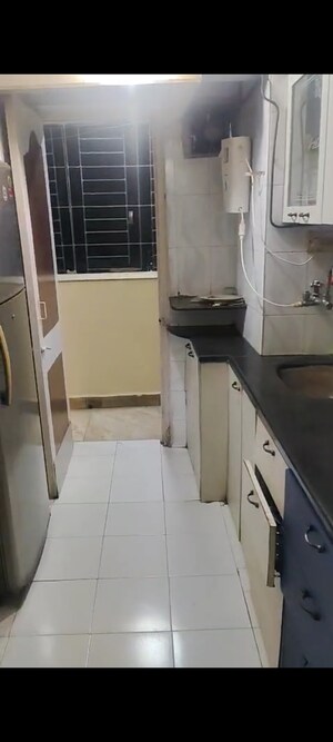 2 BHK Apartment For Rent in Thane West